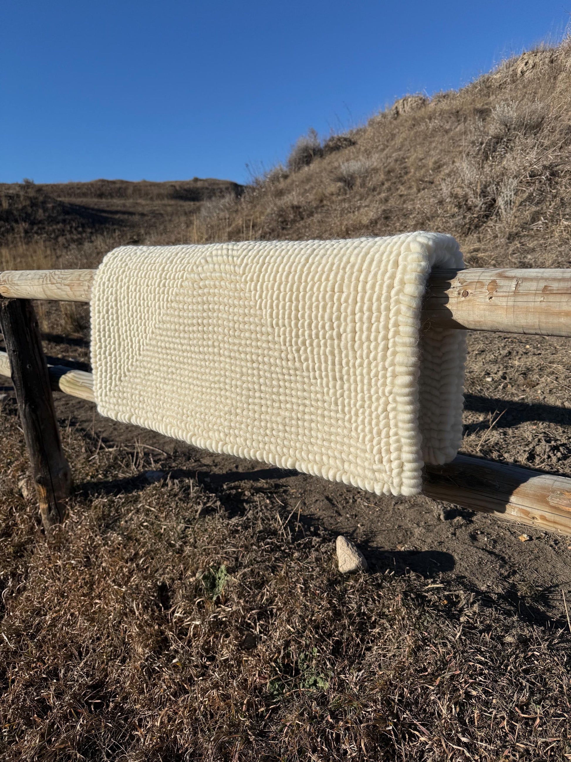 Ready to Go Natural White Pulled Wool Saddle Pad
