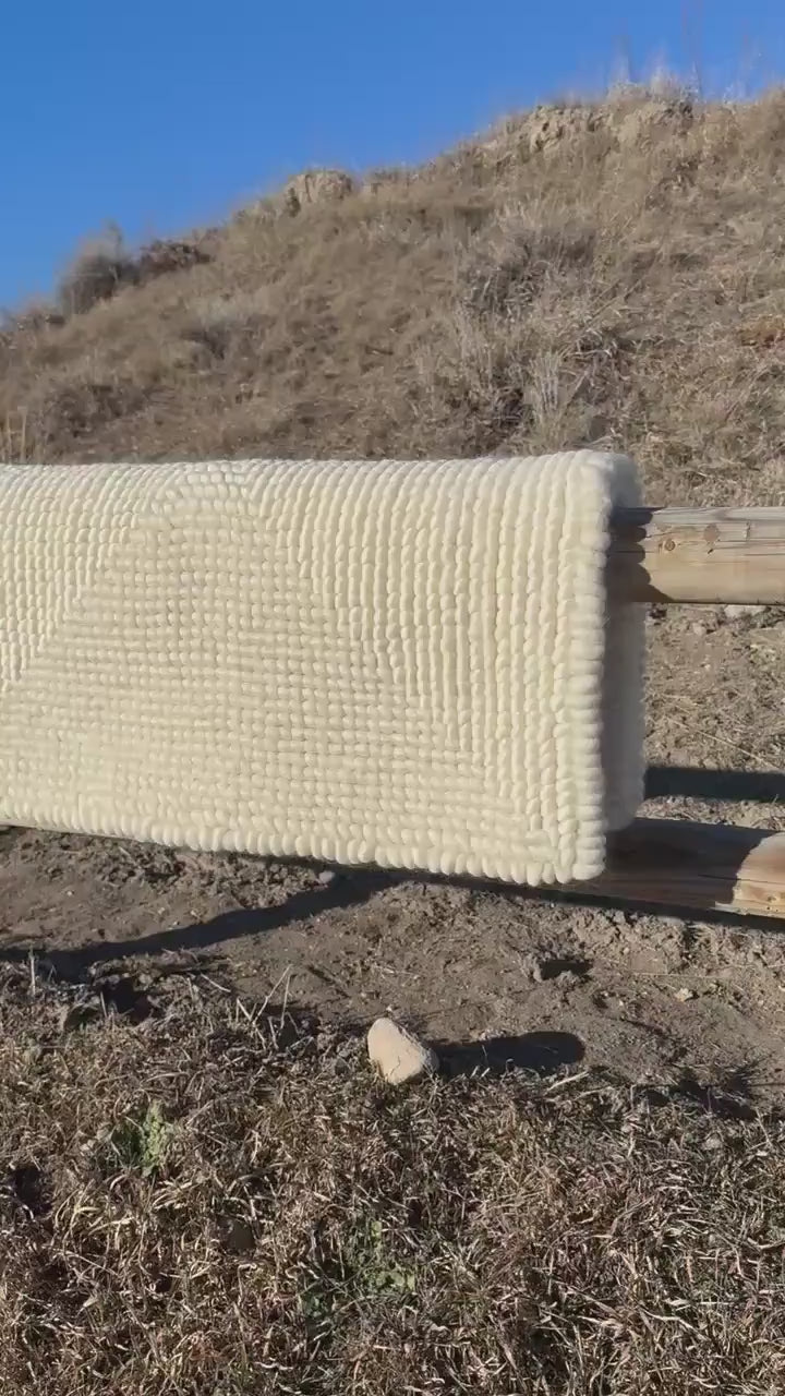 Ready to Go Natural White Pulled Wool Saddle Pad